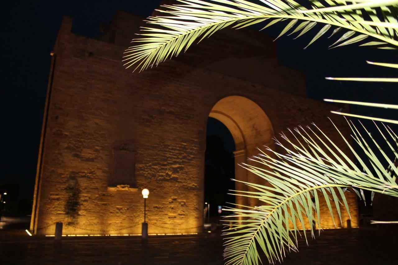 Bed and Breakfast Porta Deuropa Lecce Exterior foto